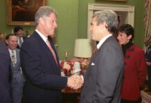 Epstein: Zločinec z močnim zaledjem