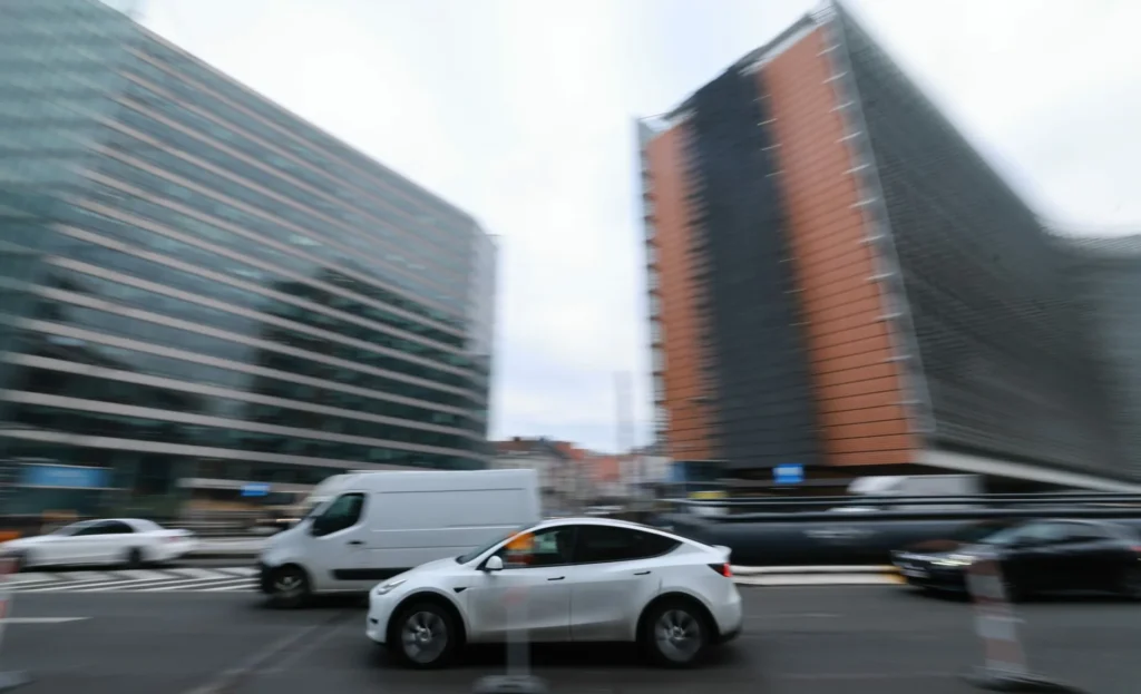 Bruselj bi voznikom tudi prek satelita ukazoval, kako voziti 2026 - pravosodje - iustitia. Bg Tujina bruselj bi voznikom tudi prek satelita ukazoval, kako voziti 2026 13804783 1920x1169. Jpg tujina iustitia. Bg piše: t. P. (nova24tv)
v evropski uniji se krepi razprava o vse strožjem digitalnem nadzoru voznikov, ki... Iustitia. Bg bruselj bi voznikom tudi prek satelita ukazoval, kako voziti 2026 2026-07-19 16:31:59 pravosodje - iustitia. Bg tujina